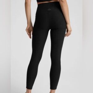 Beyond Yoga out of pocket Women's Leggings